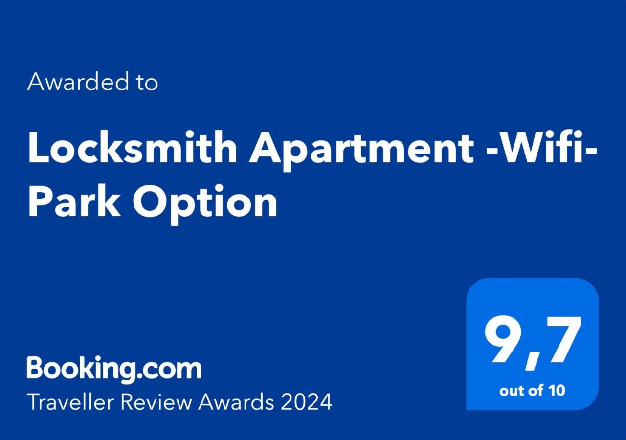 Locksmith Apartment - Park Option Seville Exterior photo